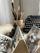 Load image into Gallery viewer, Correspondances cahier d’artiste