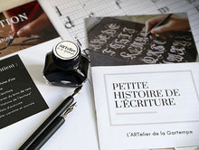 Charger l'image dans la galerie, Kit d'initiation à la calligraphie latine