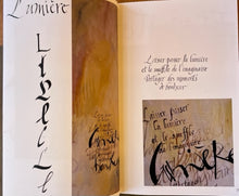 Load image into Gallery viewer, Livre "Pensées d'ici, pensées d'ailleurs"