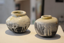 Load image into Gallery viewer, Vase (Raku ceramic)
